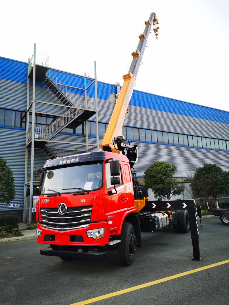 Crane truck
